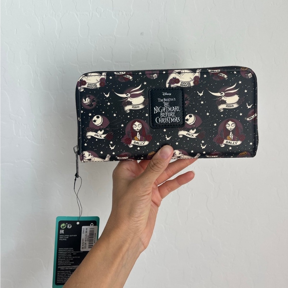 Loungefly Nightmare Before Christmas Wallet NWT